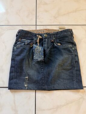Stitch's Dark Blue Straight-Leg Women's Jeans